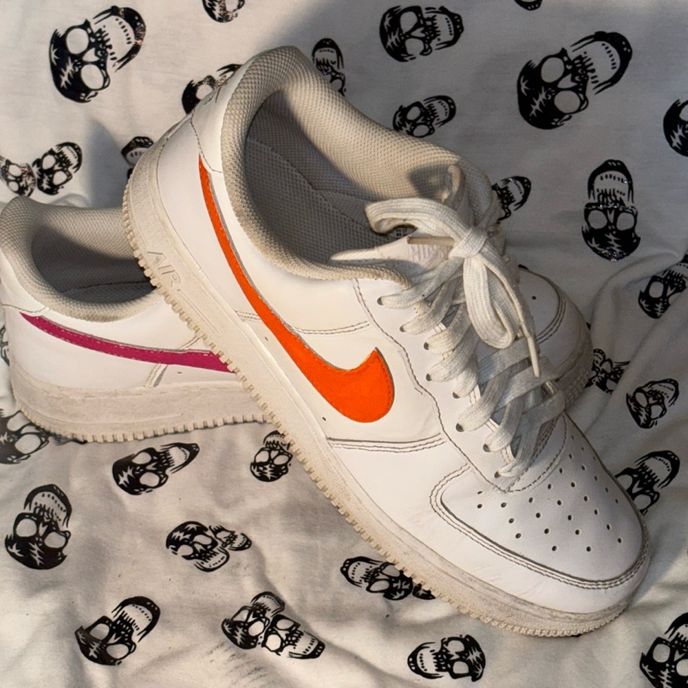 Nike Women’s Air Force 1 Low Mixed Neon Custom Painted Pink Orange Size 10